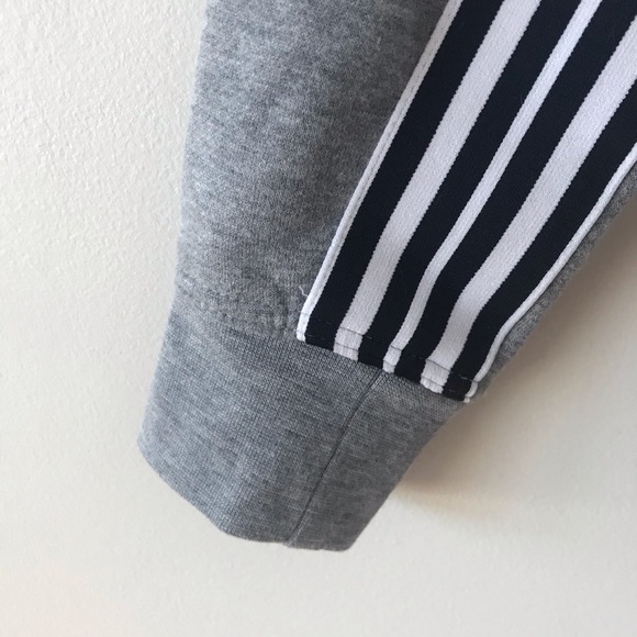 Avia gray sweatshirt with black and white stripes - Picture 4 of 8